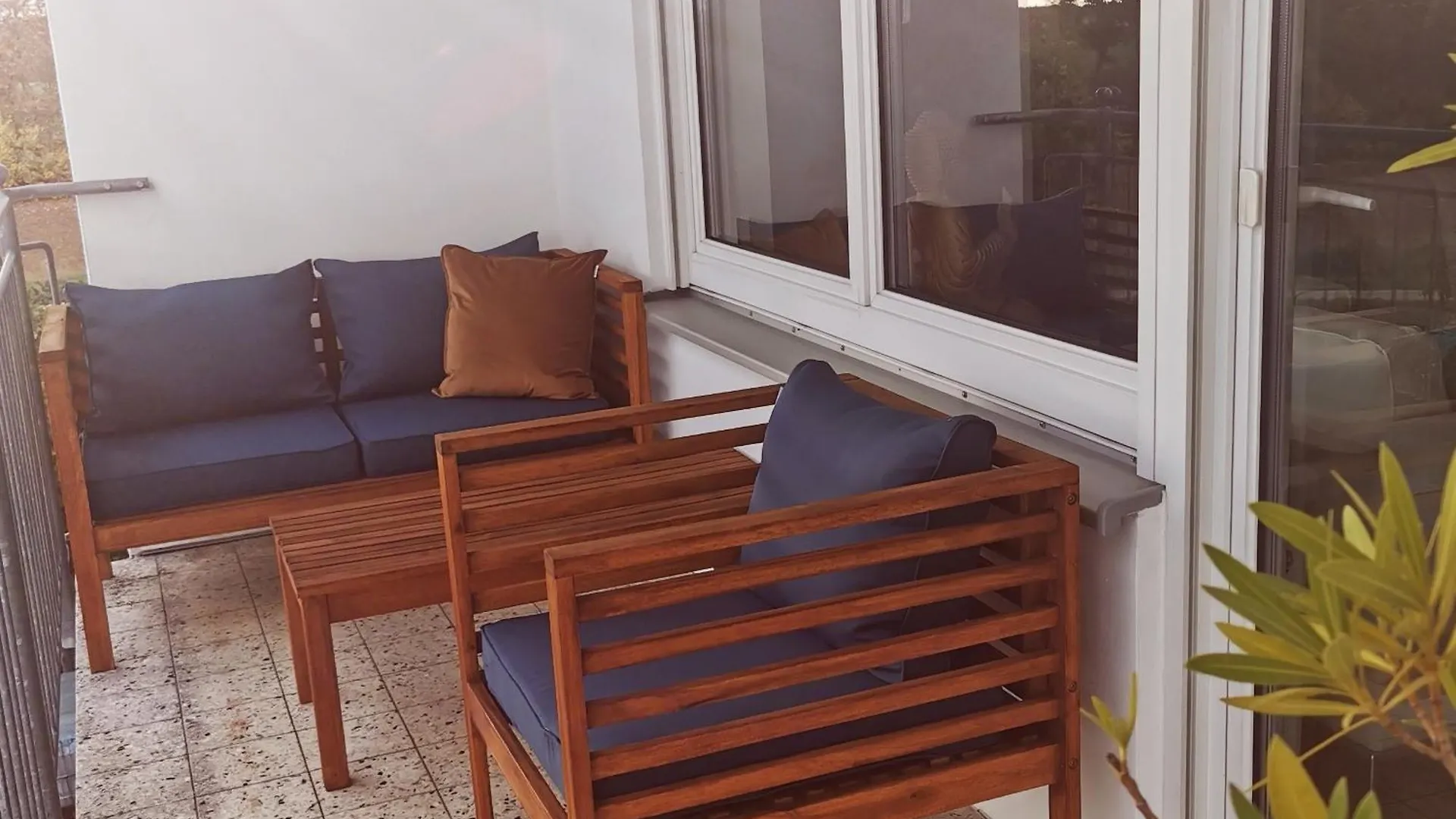 Apartment Buddha Lounge Appartement Stammham Germany
